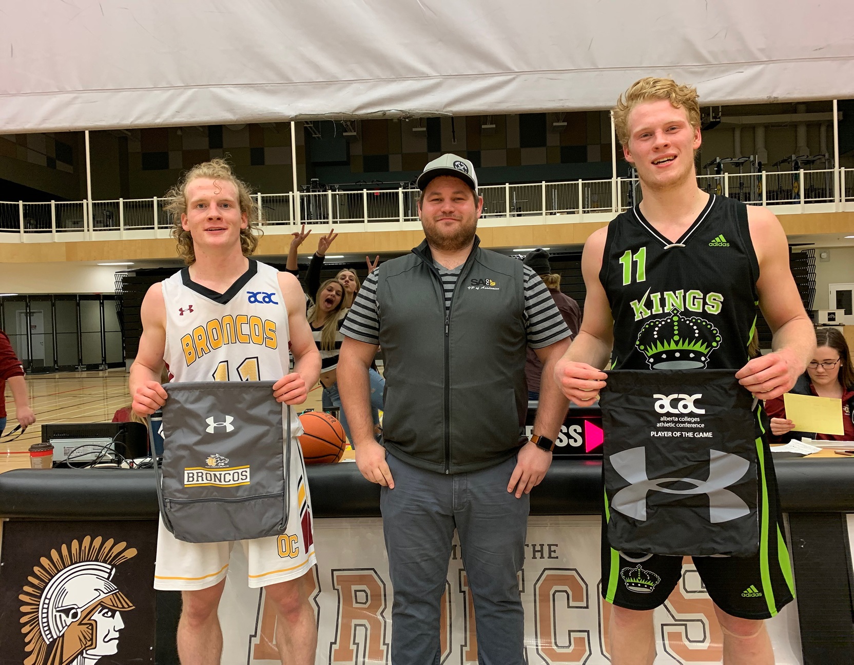 http://gobroncos.ca/sports/mbkb/2019-20/photos/IMG_5888_thumb.jpg